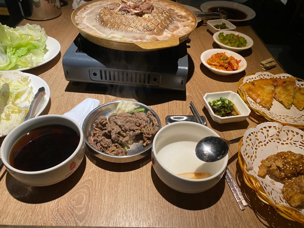 真的好吃?!【台北南港】高麗園銅盤烤肉 吃到飽｜食記