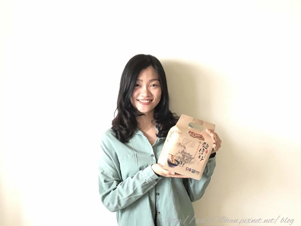 [體驗/分享]麵達人☆麵擔秄醬拌麵系列★酸菜紅燒牛肉風味